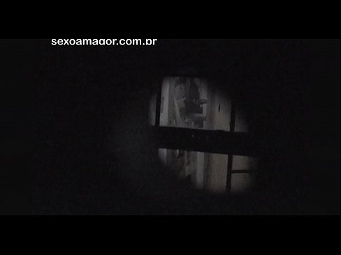 ❤️ Blondie gets secretly videotaped by a neighborhood voyeur hidden behind hollow bricks ❤️❌ Porno at us ️❤
